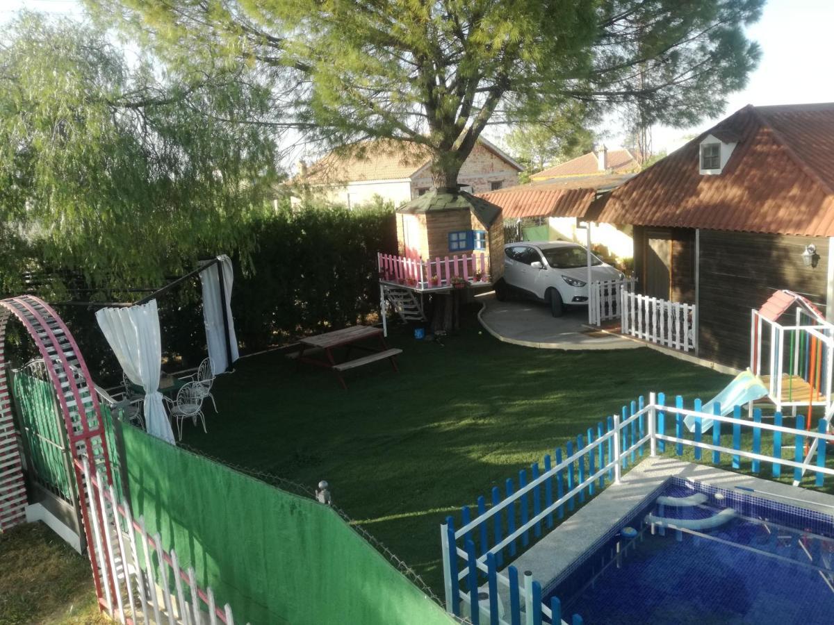Bungalow Perotonar Ideal Para Familia Con Ninos Ла Пуебла де Касая Екстериор снимка