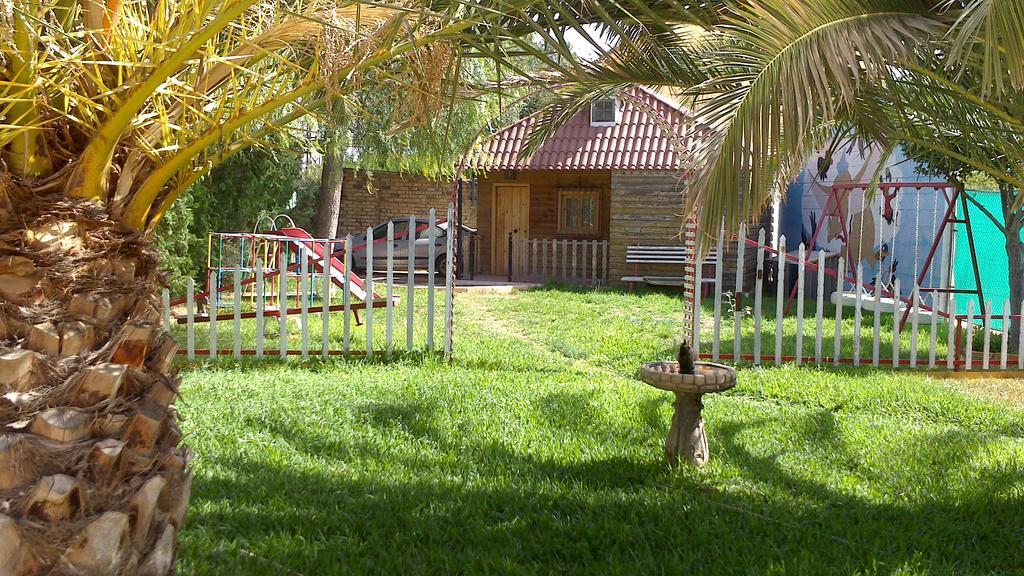 Bungalow Perotonar Ideal Para Familia Con Ninos Ла Пуебла де Касая Екстериор снимка